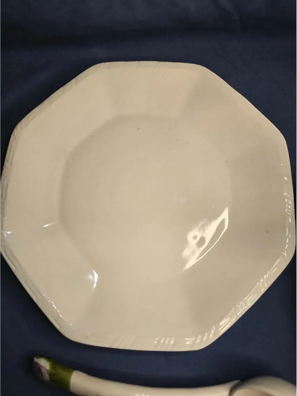 Vintage California USA White Ceramic Soup Gumbo Tureen with Ladle and Underplate